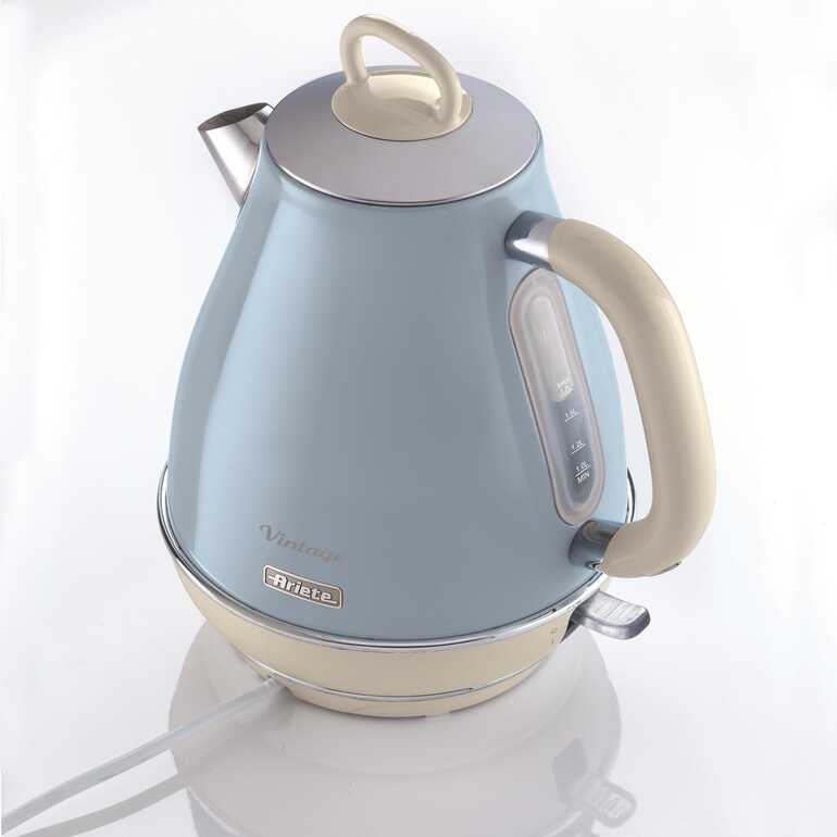 Ariete Vintage 1,7 Lt Su Isıtıcı Kettle Mavi 2869/05 Ariete Vintage 1,7 Lt Su Isıtıcı Kettle Mavi 2869/05