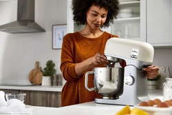 Kenwood kMix Mutfak Şefi 5 Lt KMX750CR + Airfryer XL Siyah HFP30.000BK Hediyeli - Thumbnail
