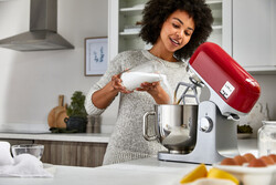 Kenwood kMix Mutfak Şefi 5 Lt KMX750RD + Airfryer XXXL 7 Lt Siyah HFP80.000BK Hediyeli - Thumbnail