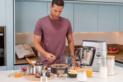Kenwood Titanium Chef Baker Mutfak Şefi Silver Entegre Tartılı Çift Hazne 1200 Watt KVC85.004SI - Thumbnail